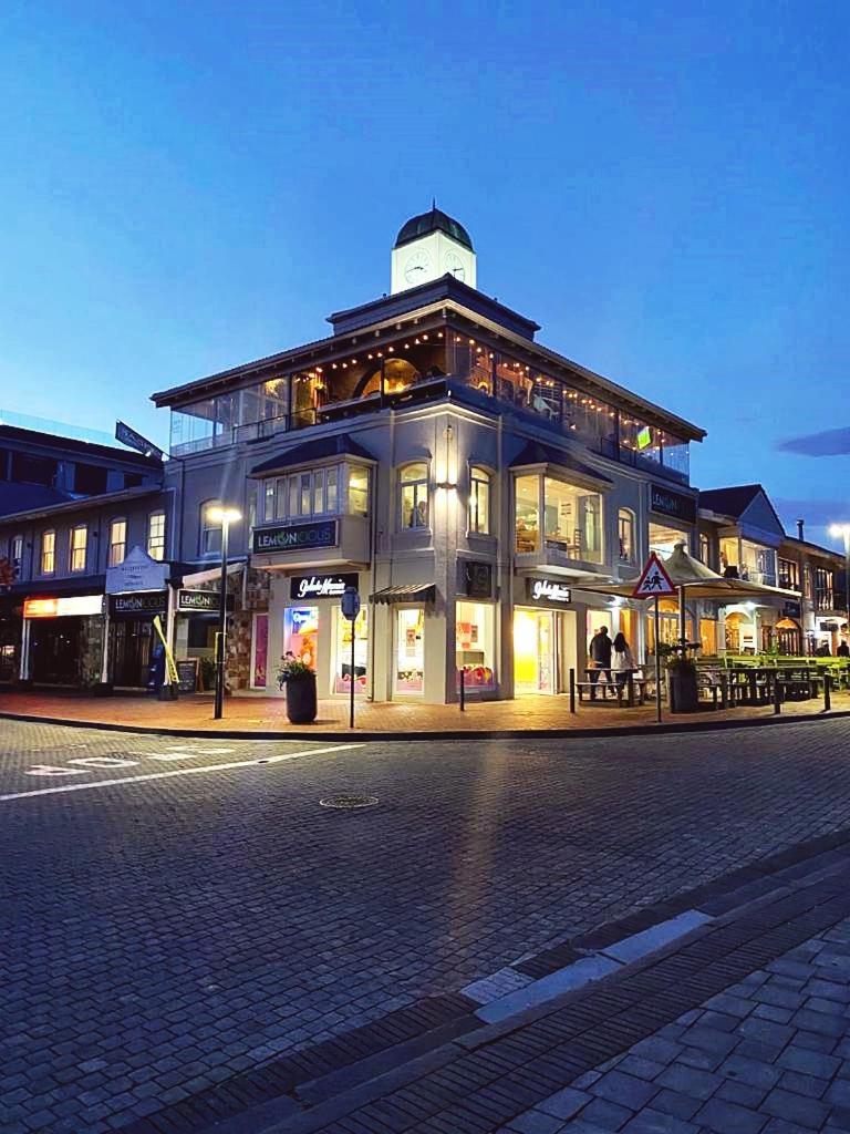 Apartment At Hermanus Waterfront Экстерьер фото